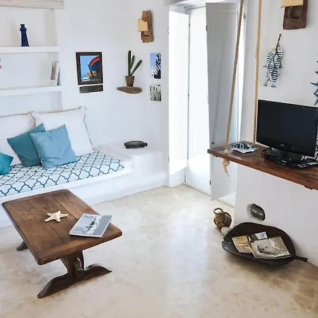Alena Mykonos